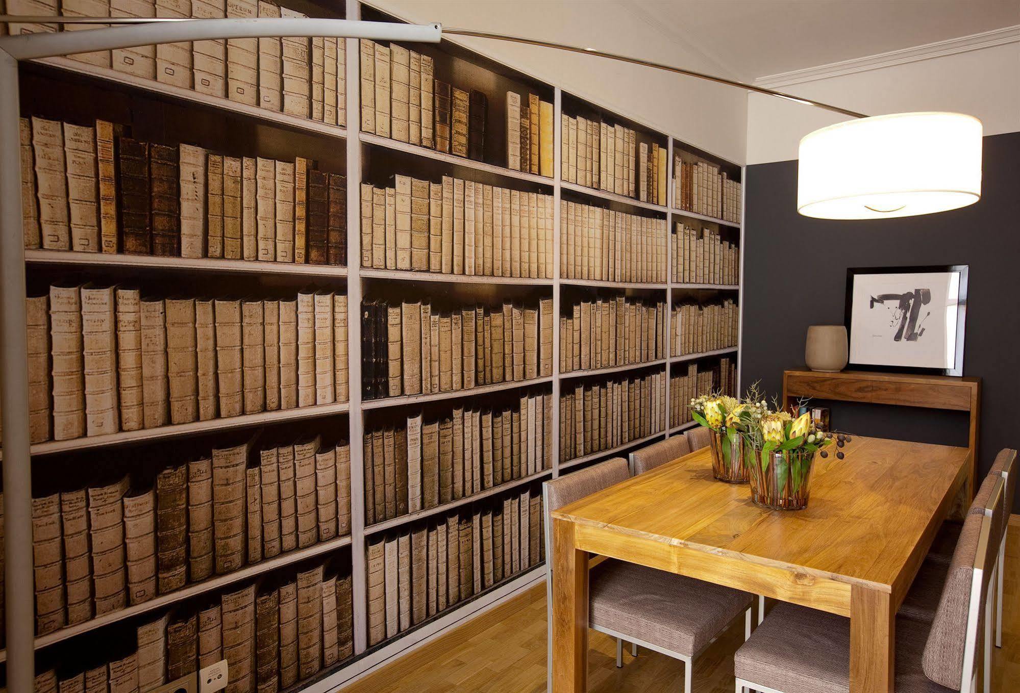 Apartment Sixtyfour *