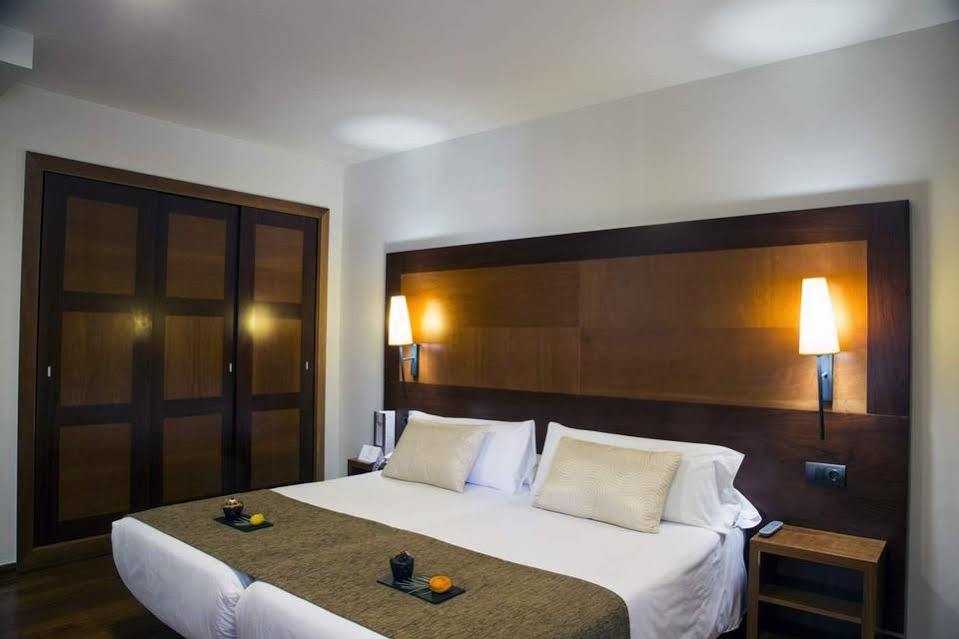 Bcn Urbaness Del Comte Hotel