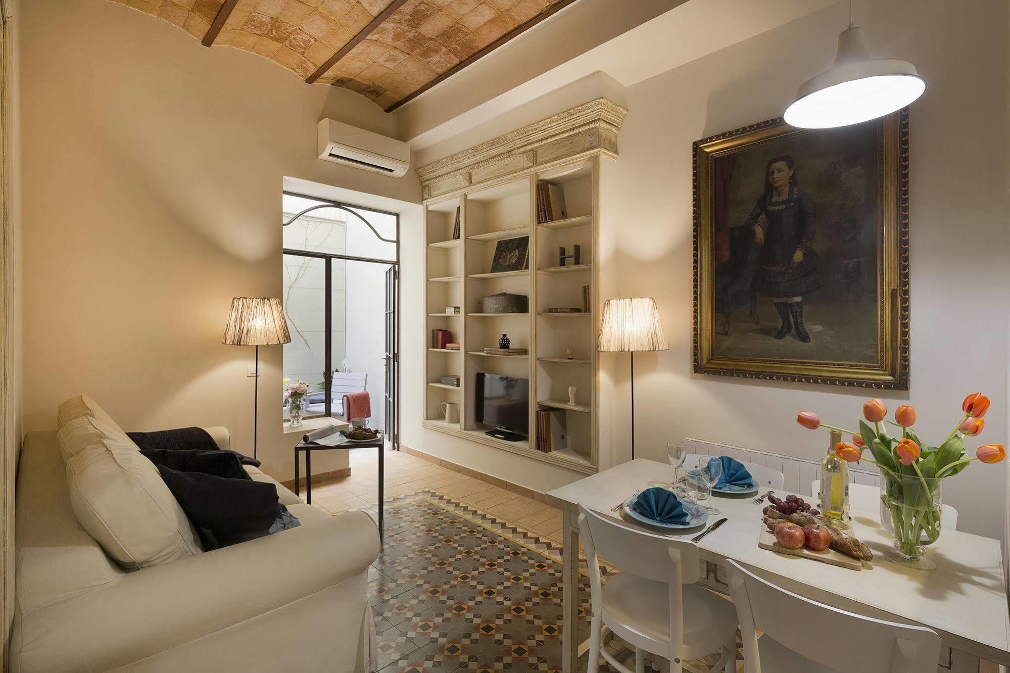 Nextdoor Gaudi Apartamento Barcelona