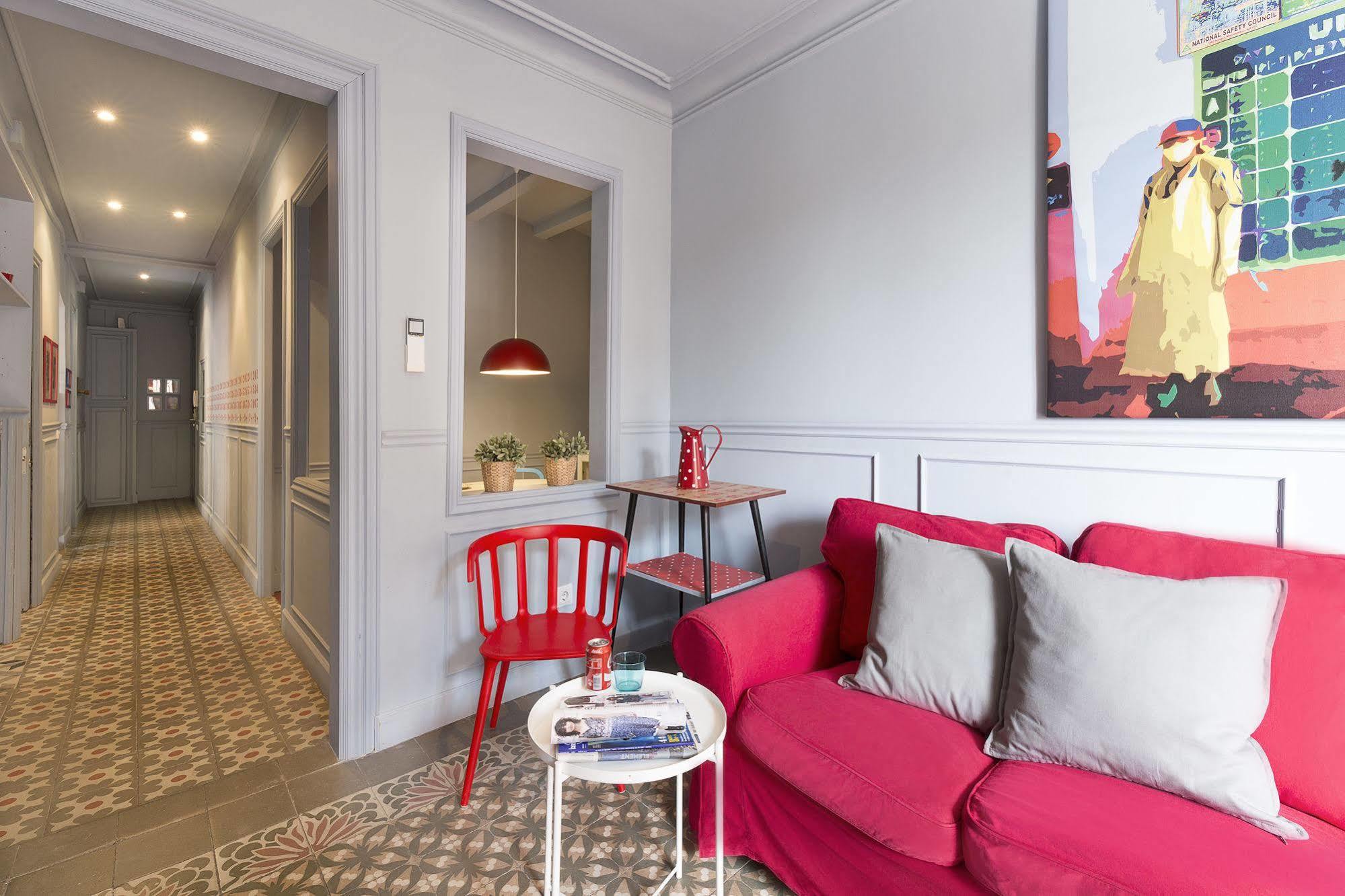 Nextdoor Gaudi Apartamento