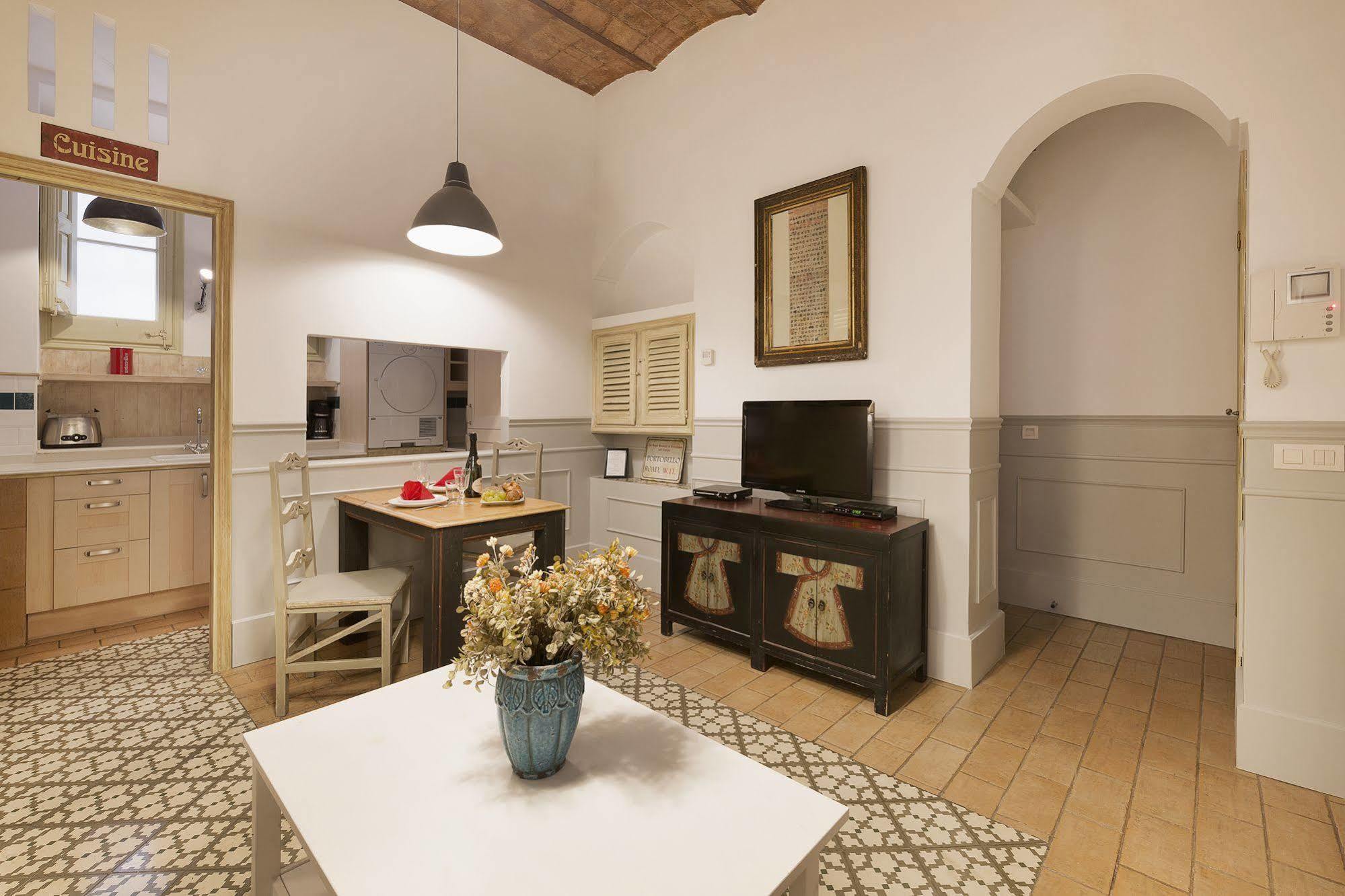 Nextdoor Gaudi Apartamento Barcelona