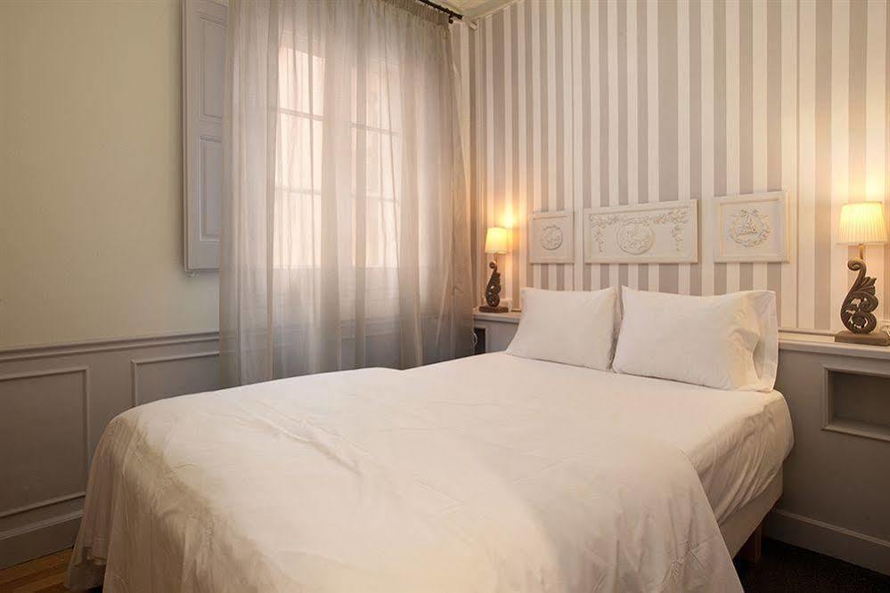 Nextdoor Gaudi Apartamento