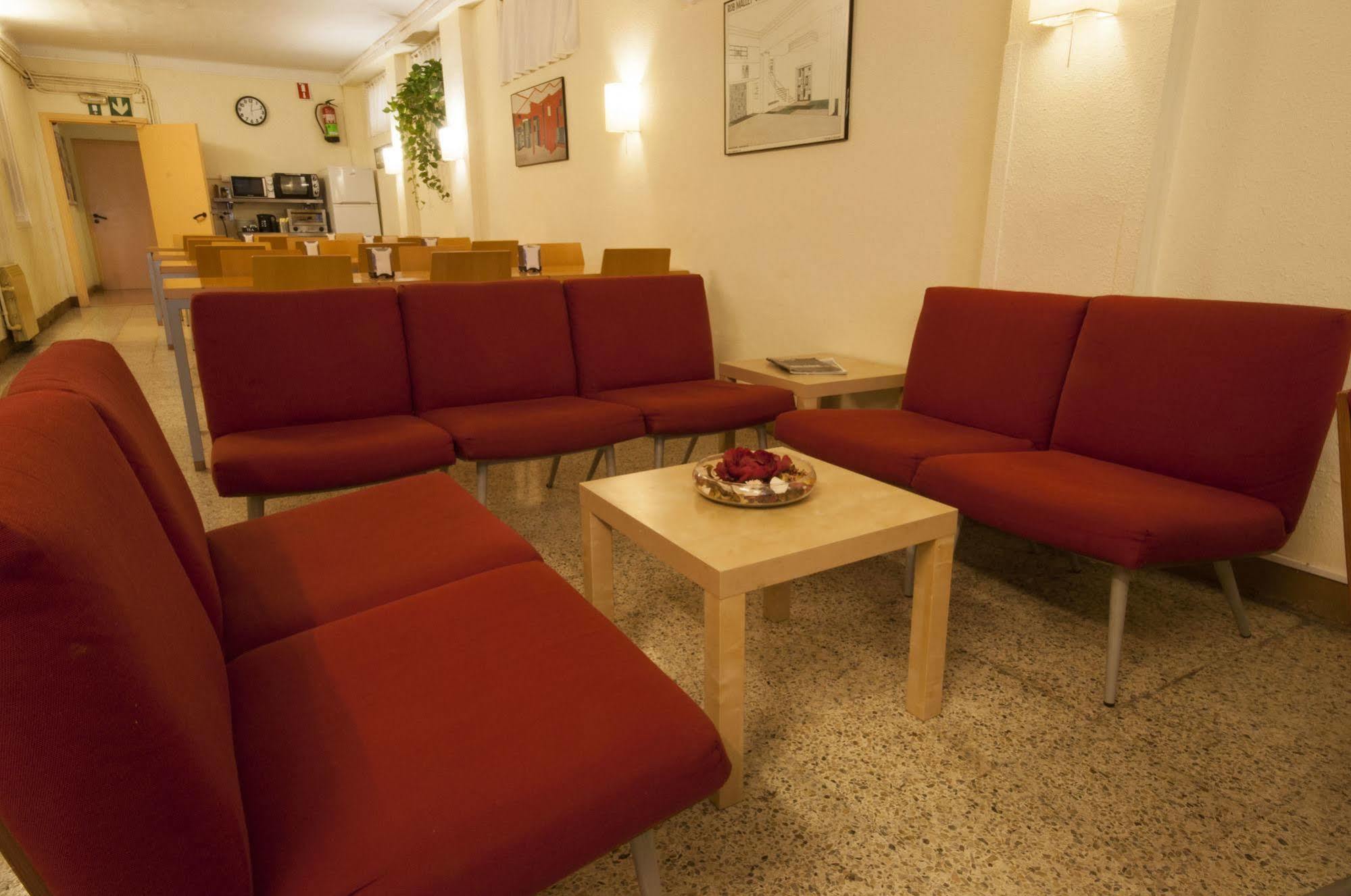 Residencia Albergue Studio Barcelona