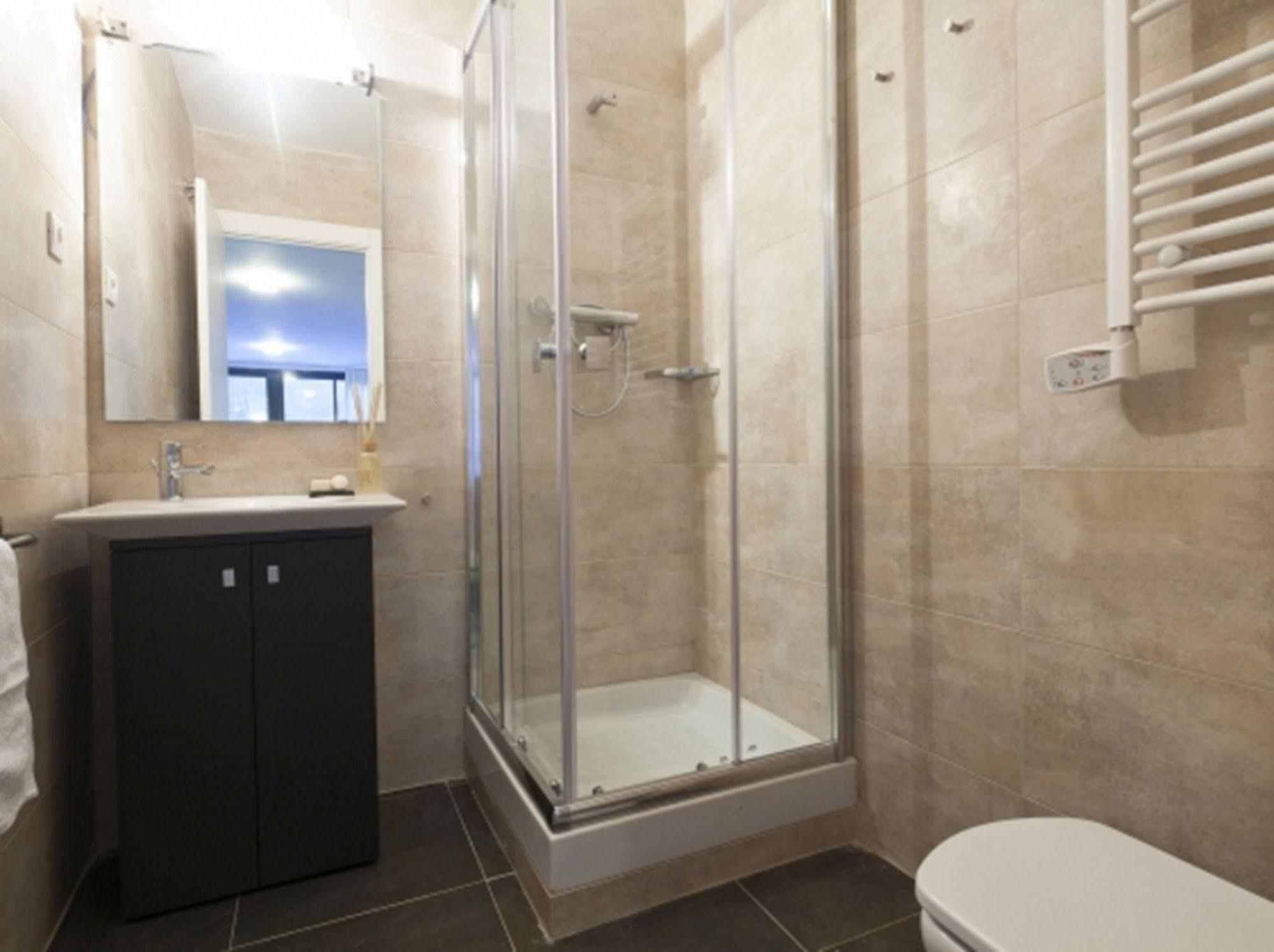 Sleep Eixample By Apartamento