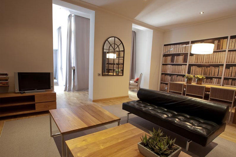 Sixtyfour Apartment *