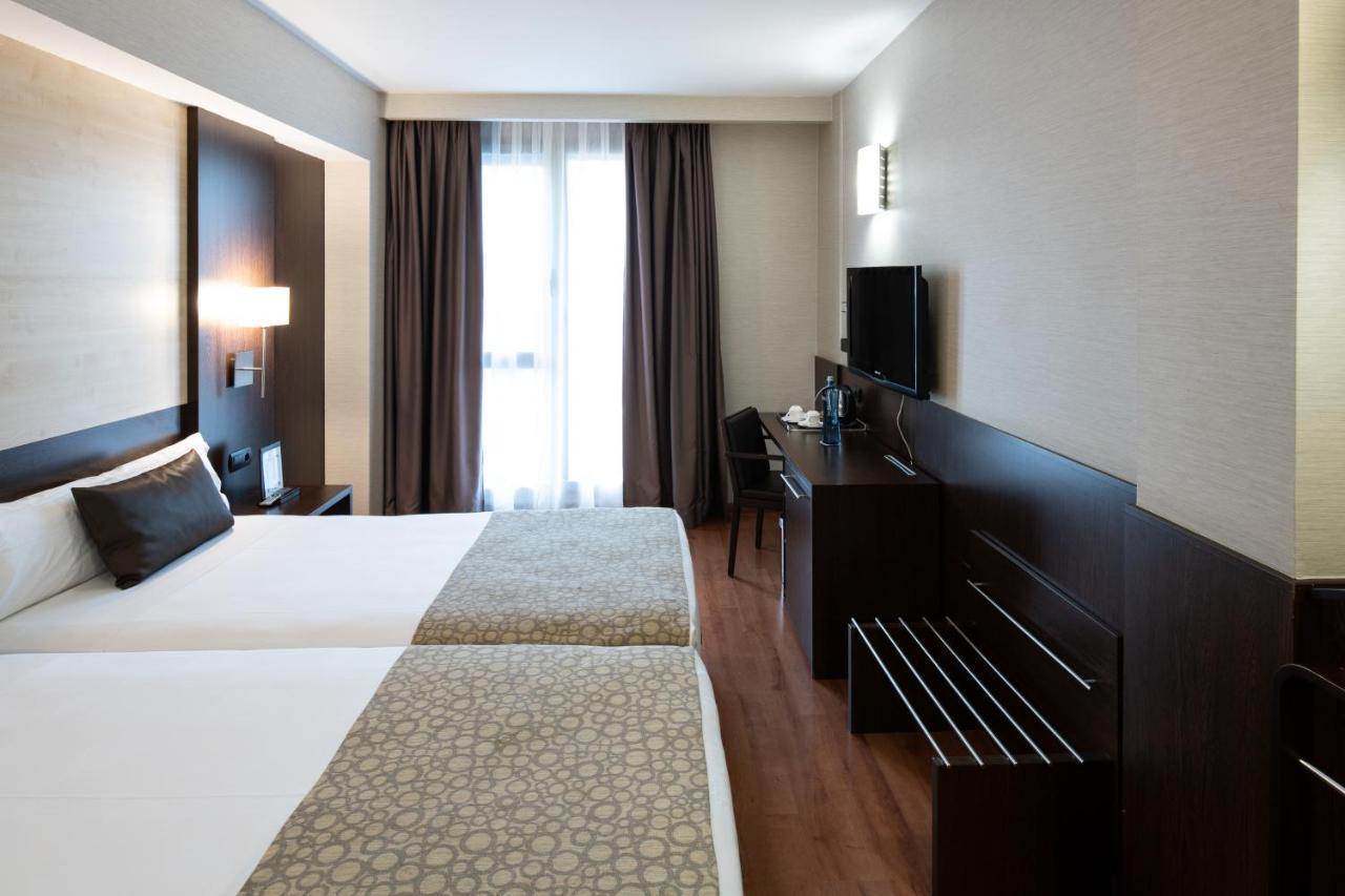 Hotel Catalonia Sagrada Familia 3*