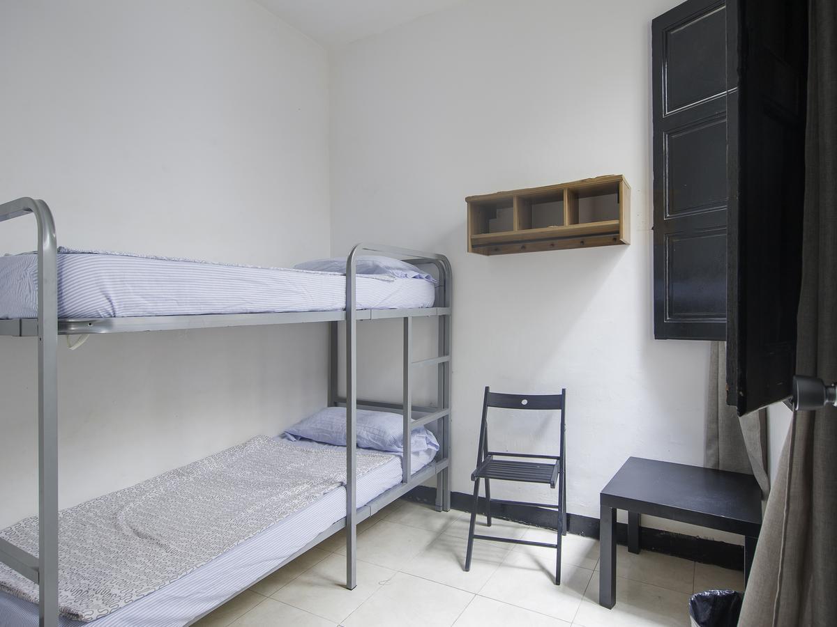 No Limit Sagrada Familia Hostal Barcelona