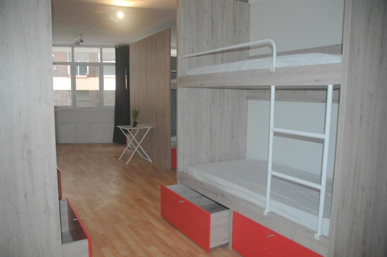Hostal Break N Bed Barcelona