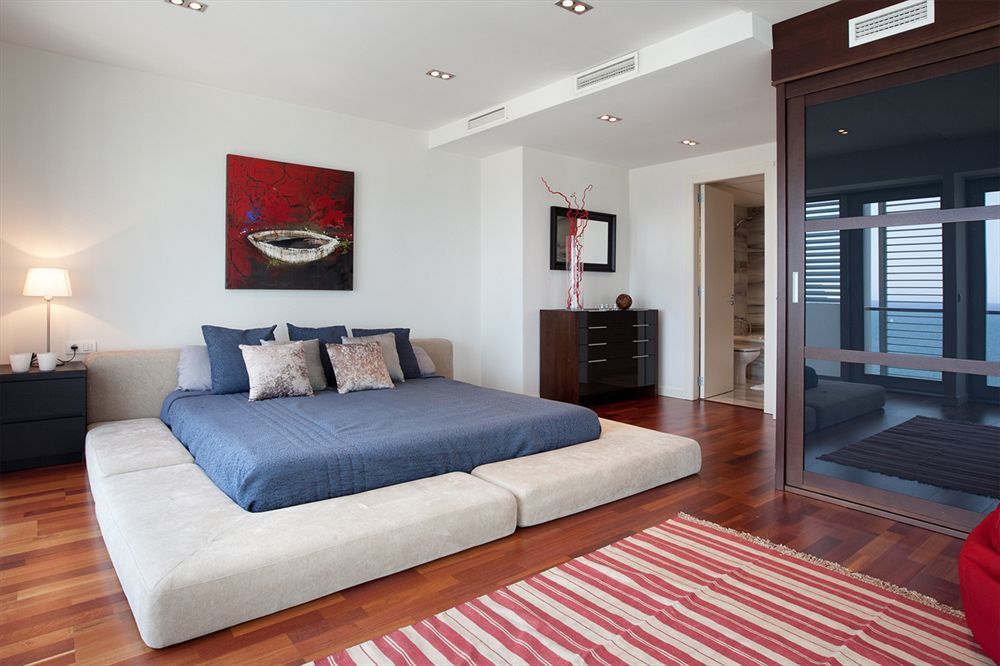 Rent Beach-diagonal Mar Barcelona