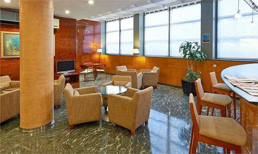 Hotel Nh Entenza