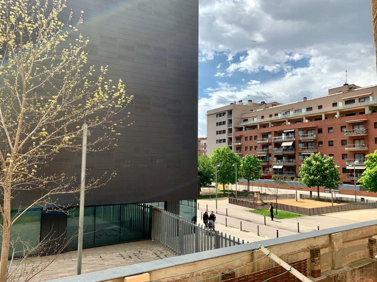Charm Miró *