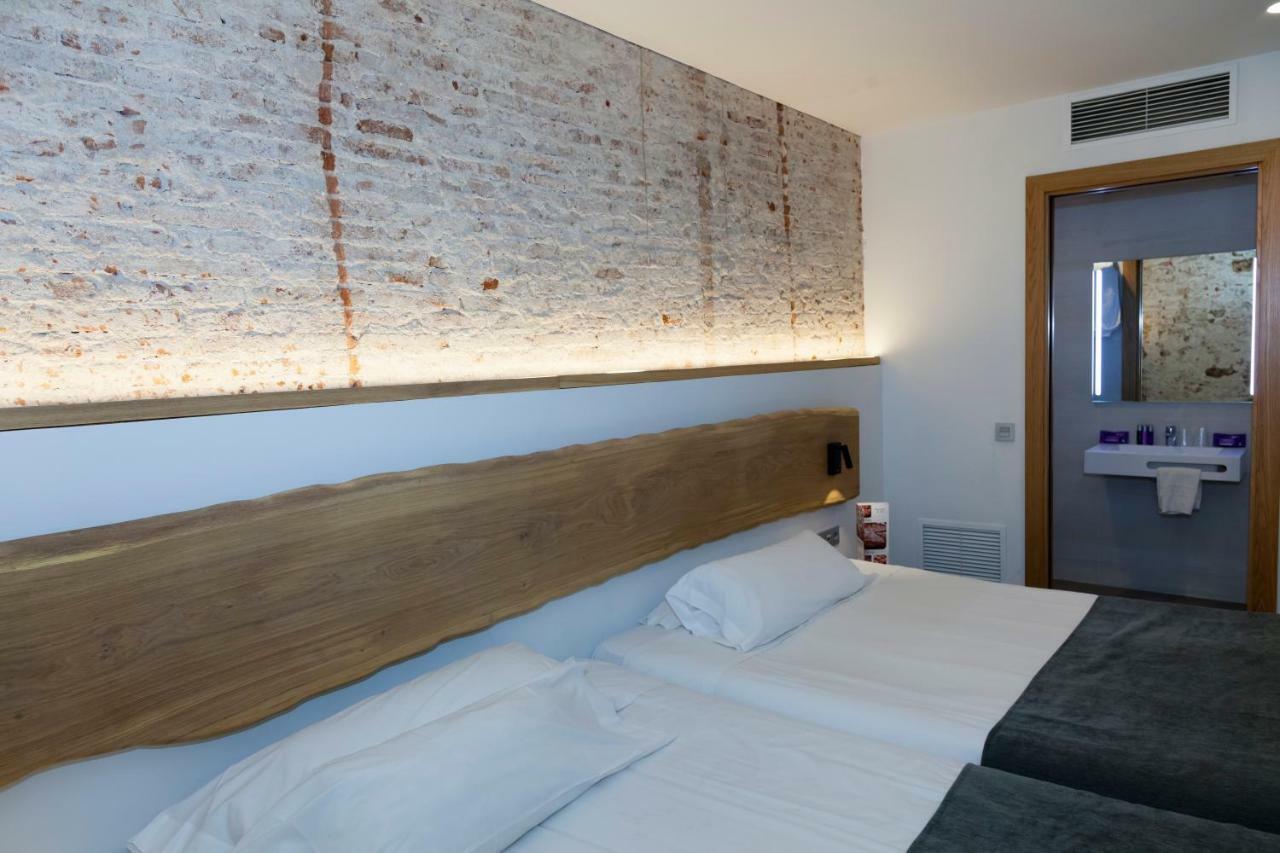 Paris Guest house *