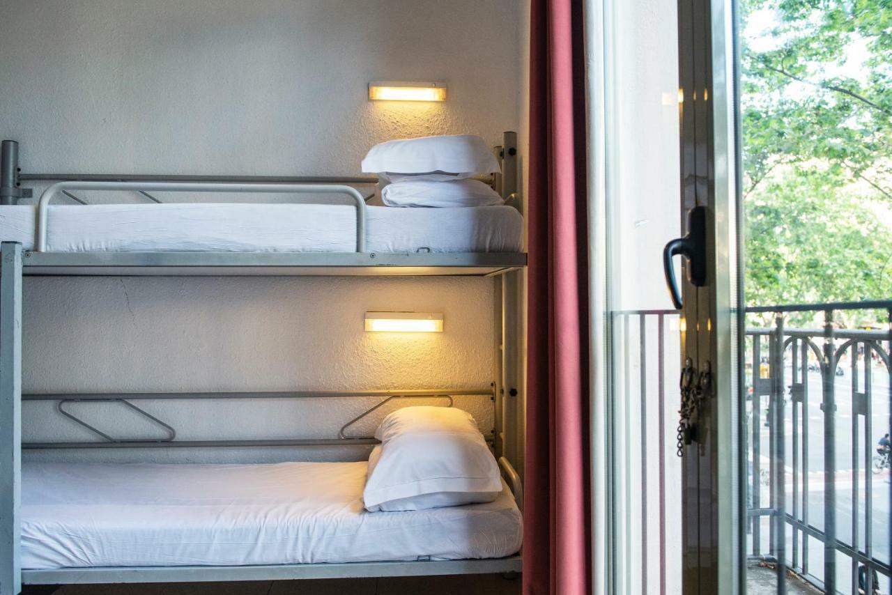 Hostal Safestay Passeig De Gracia (adults Only) *