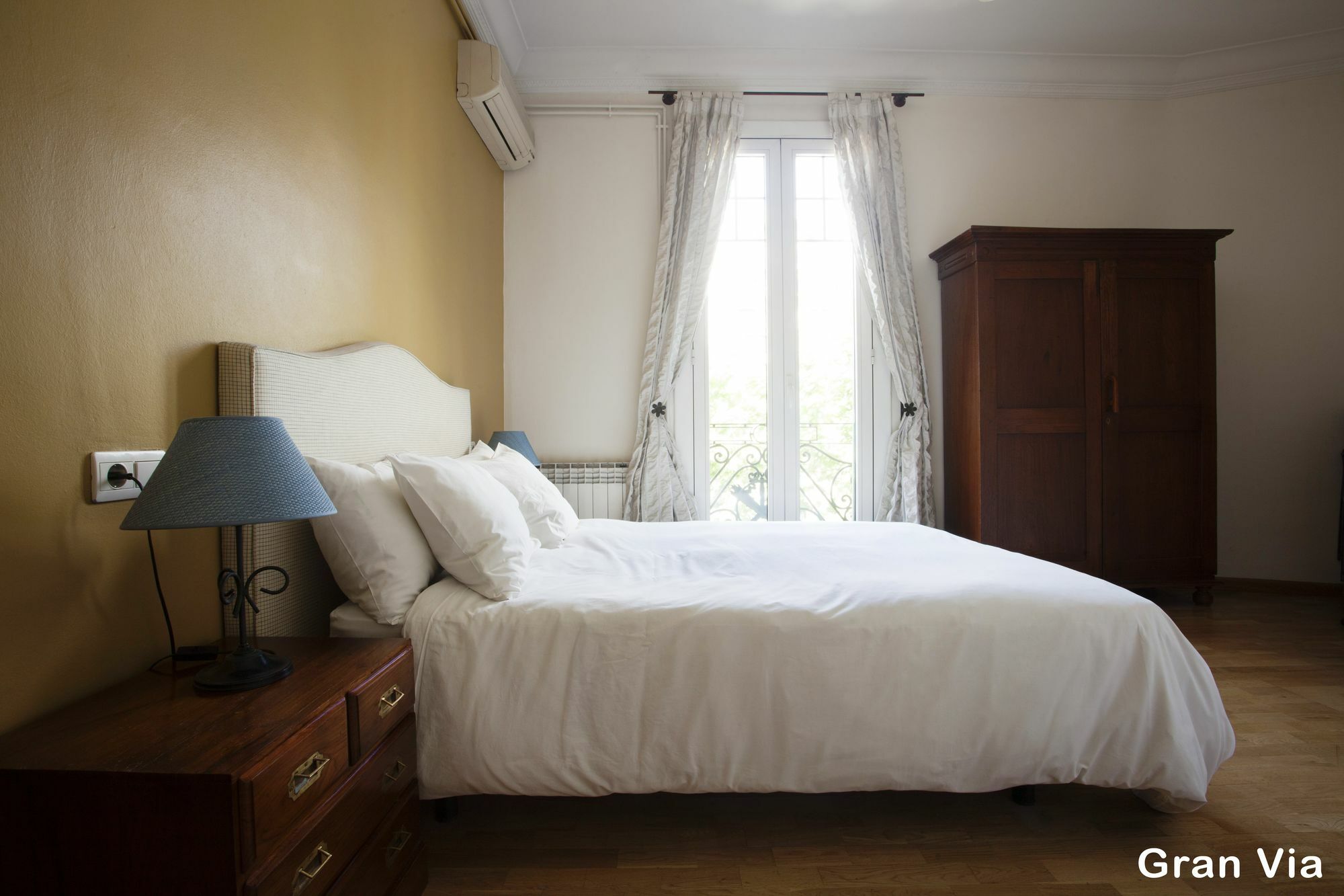 Apartamento Espai Rocafort *
