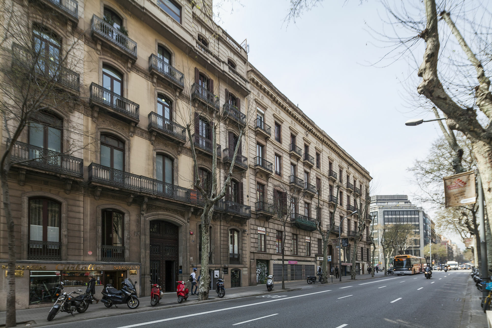 Uma Pau Claris * Barcelona