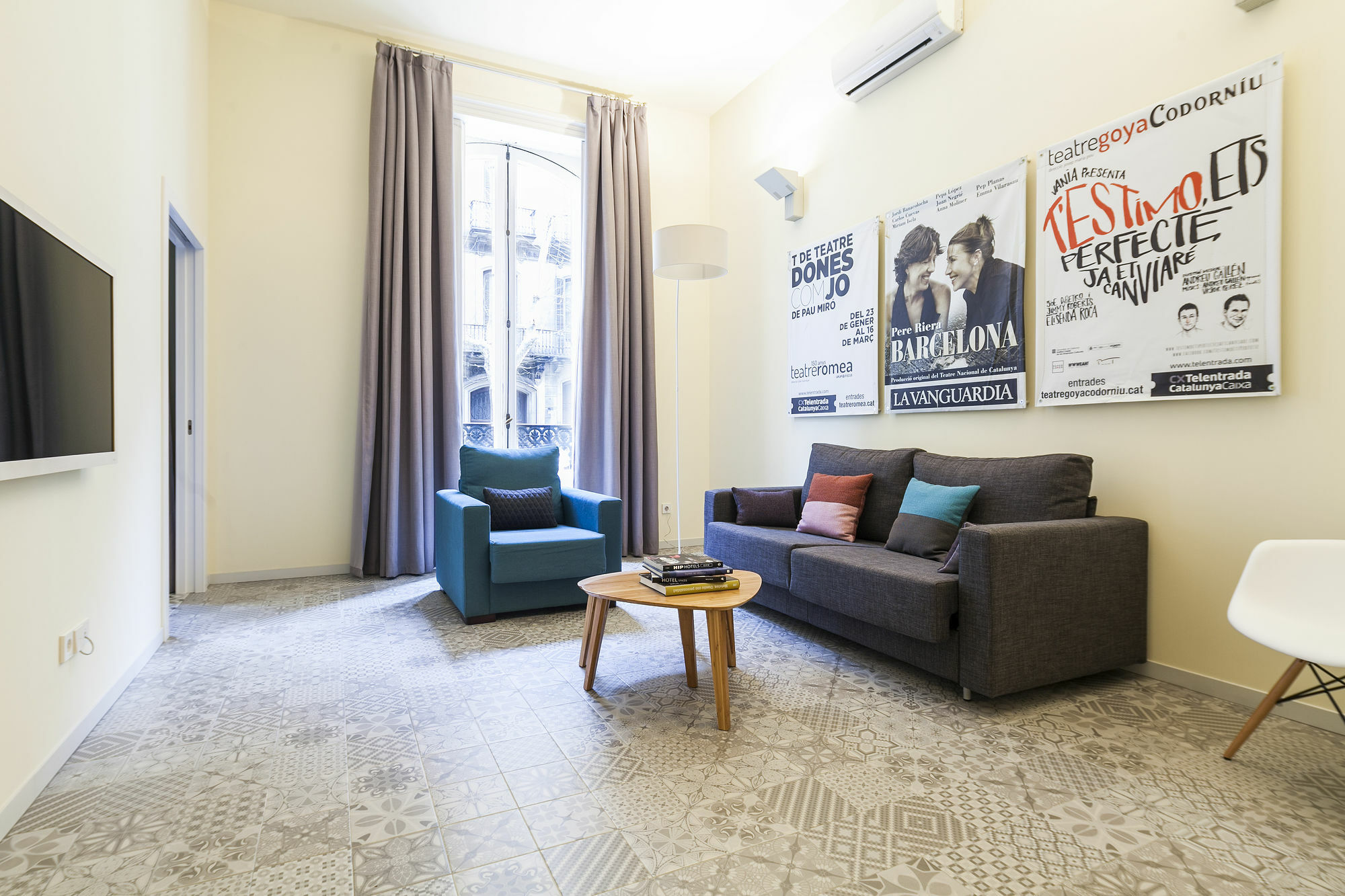 Apartment Uma Pau Claris *