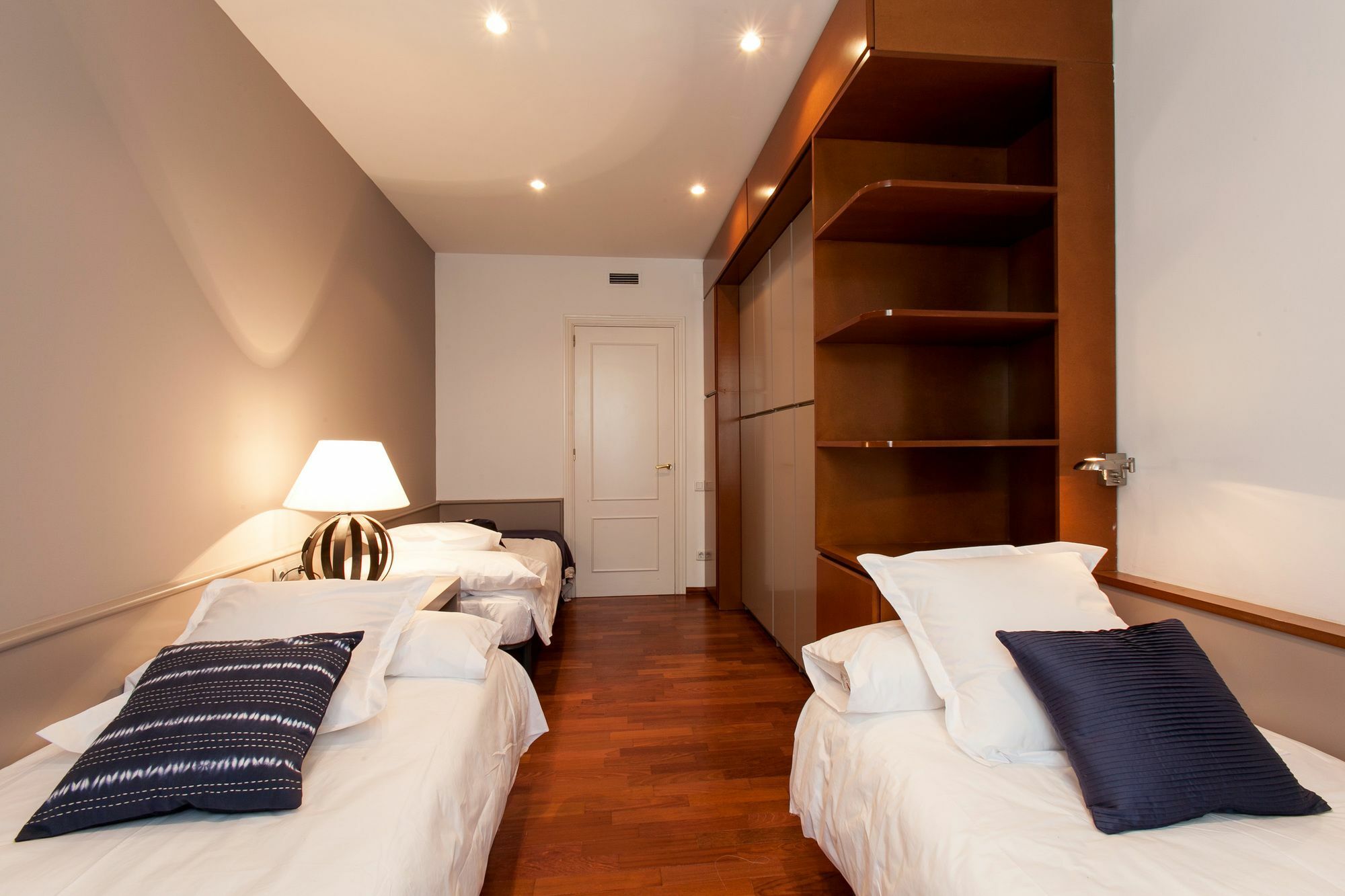 Serennia Ramblas - Placa Catalunya Apartamento Barcelona