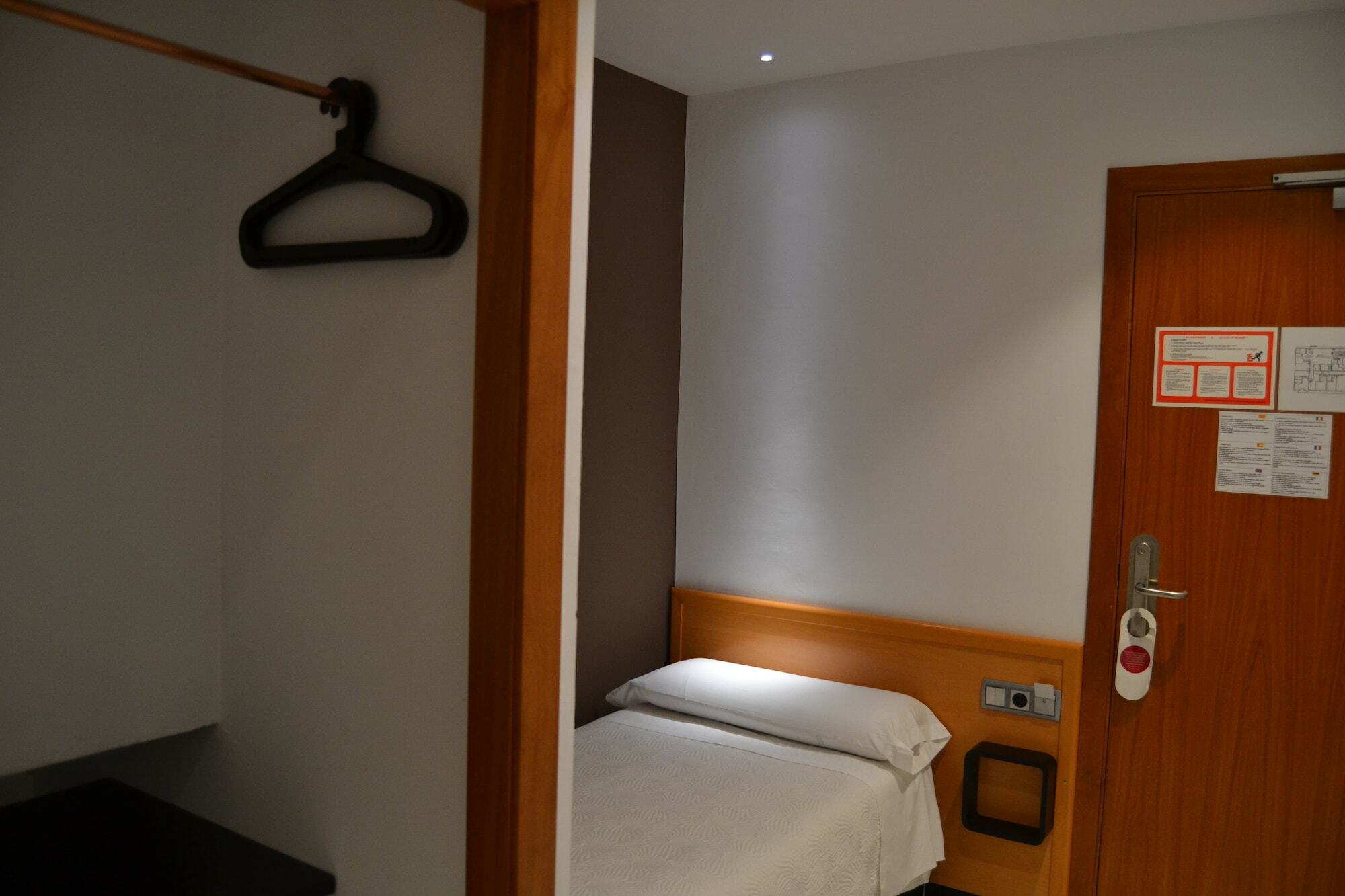 Apolo 2* Barcelona