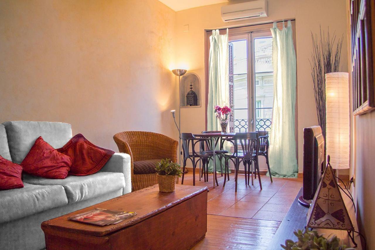 Apartamento Gaudi 2 *