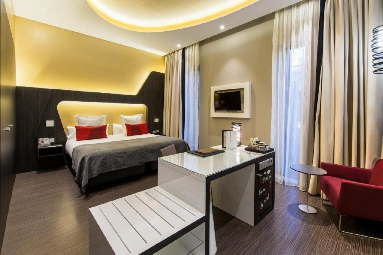 Hotel Vincci Gala 4*