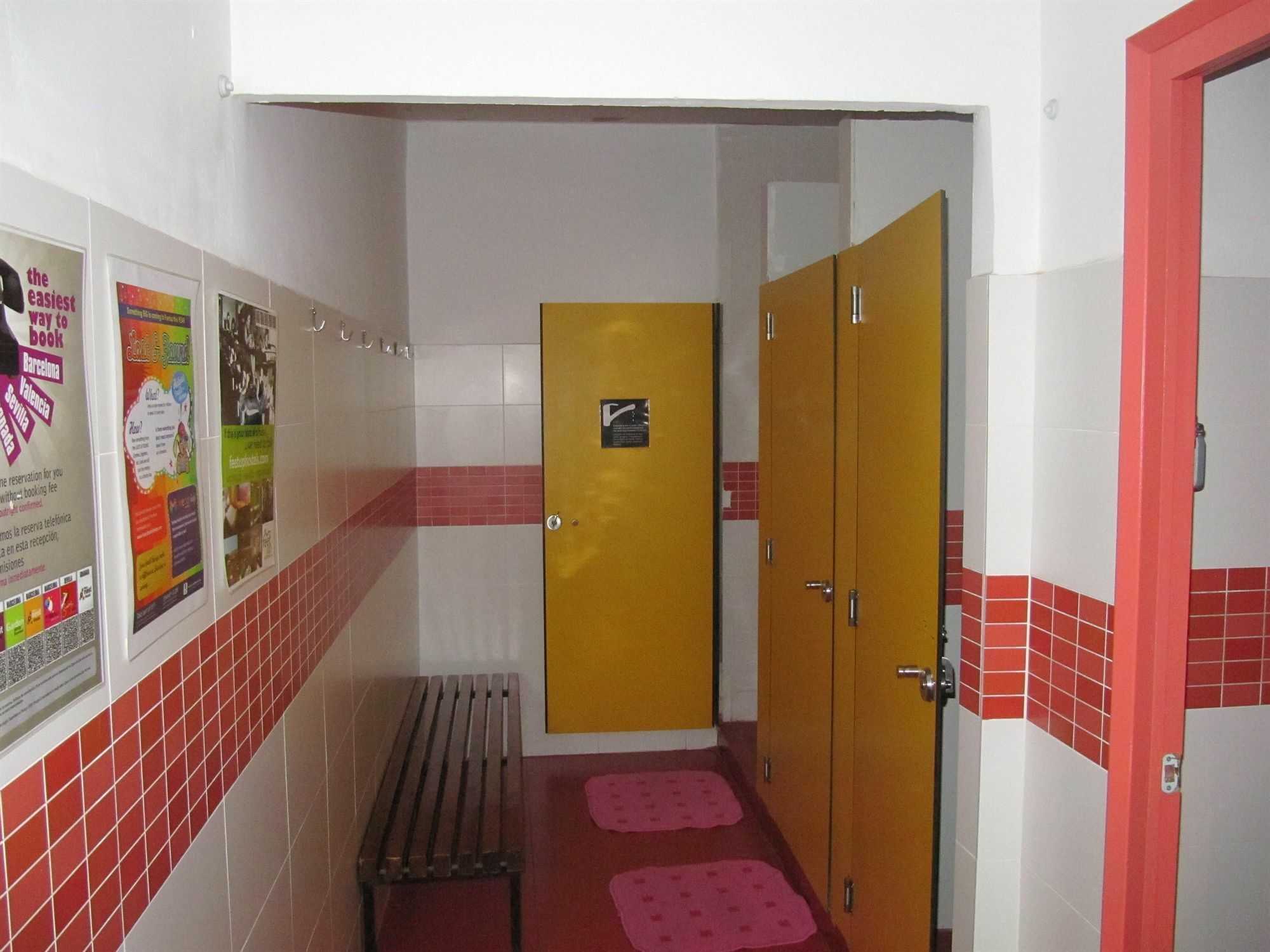 Onefam Les Corts *