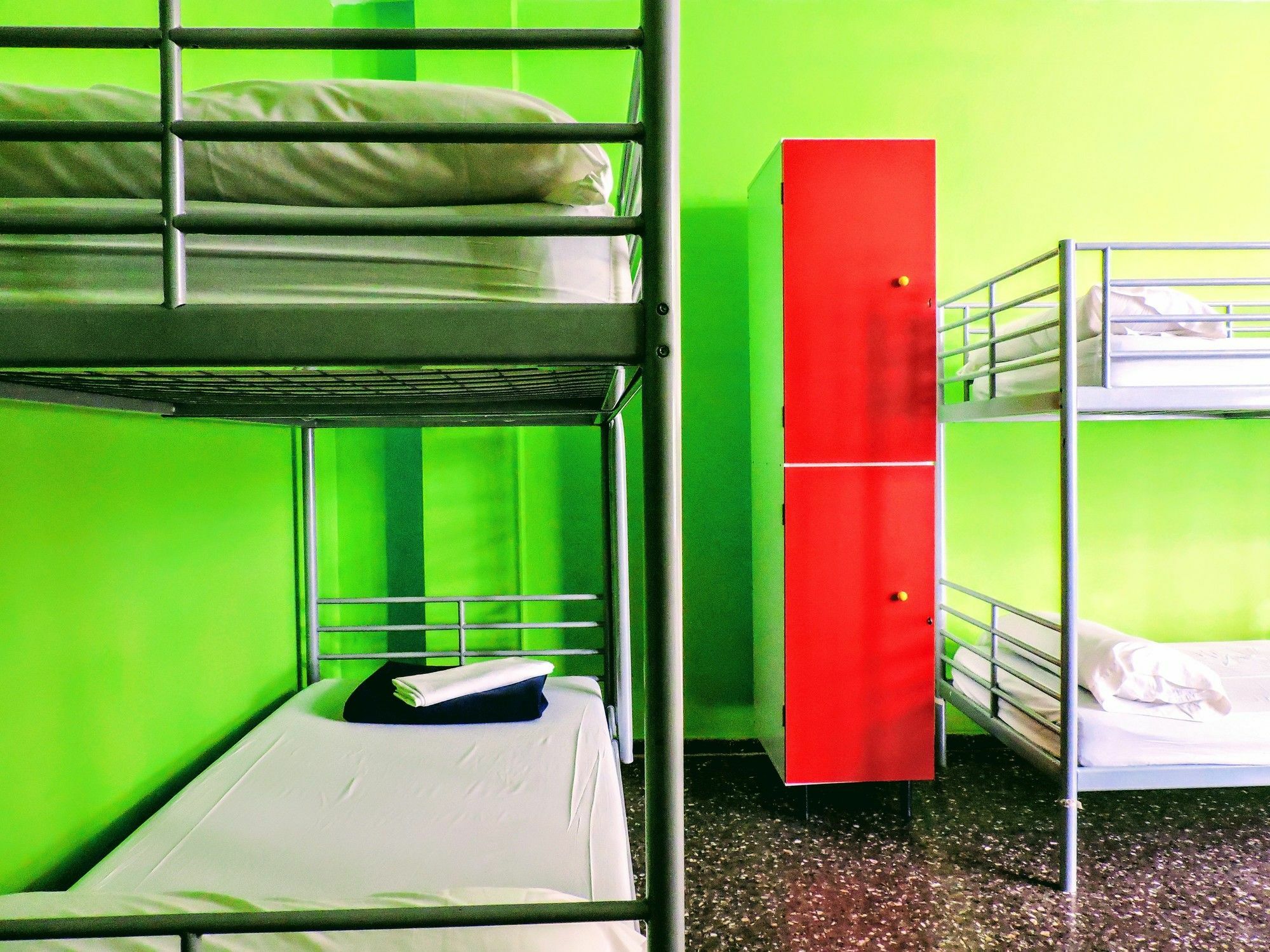 Hostal Onefam Les Corts *