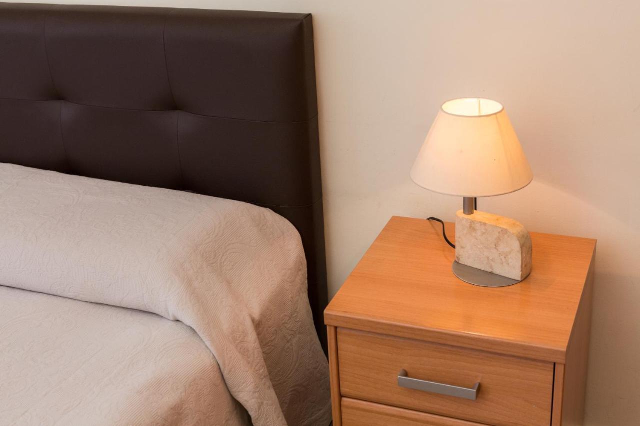 Aparteasy - Family Sant Antoni Apartamento Barcelona