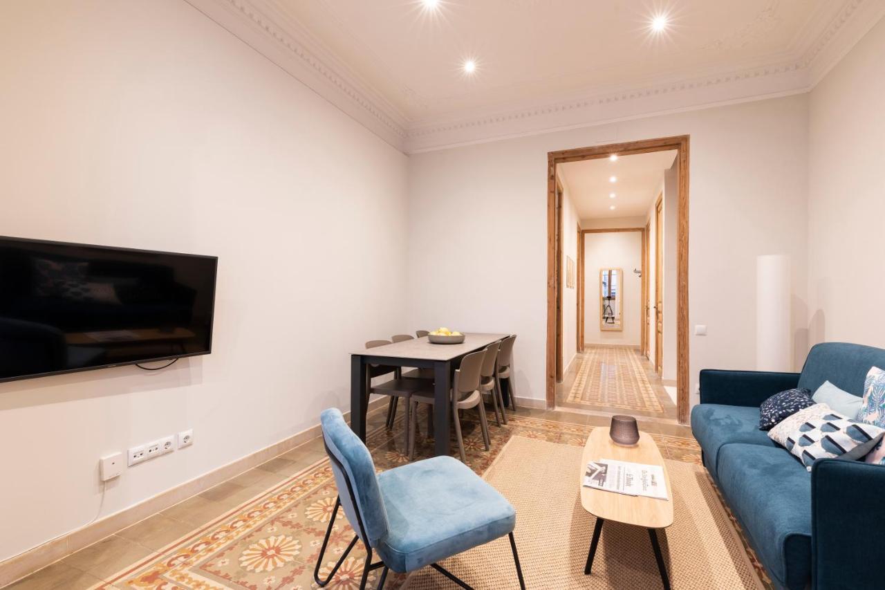 Aspasios Gracia Apartamento