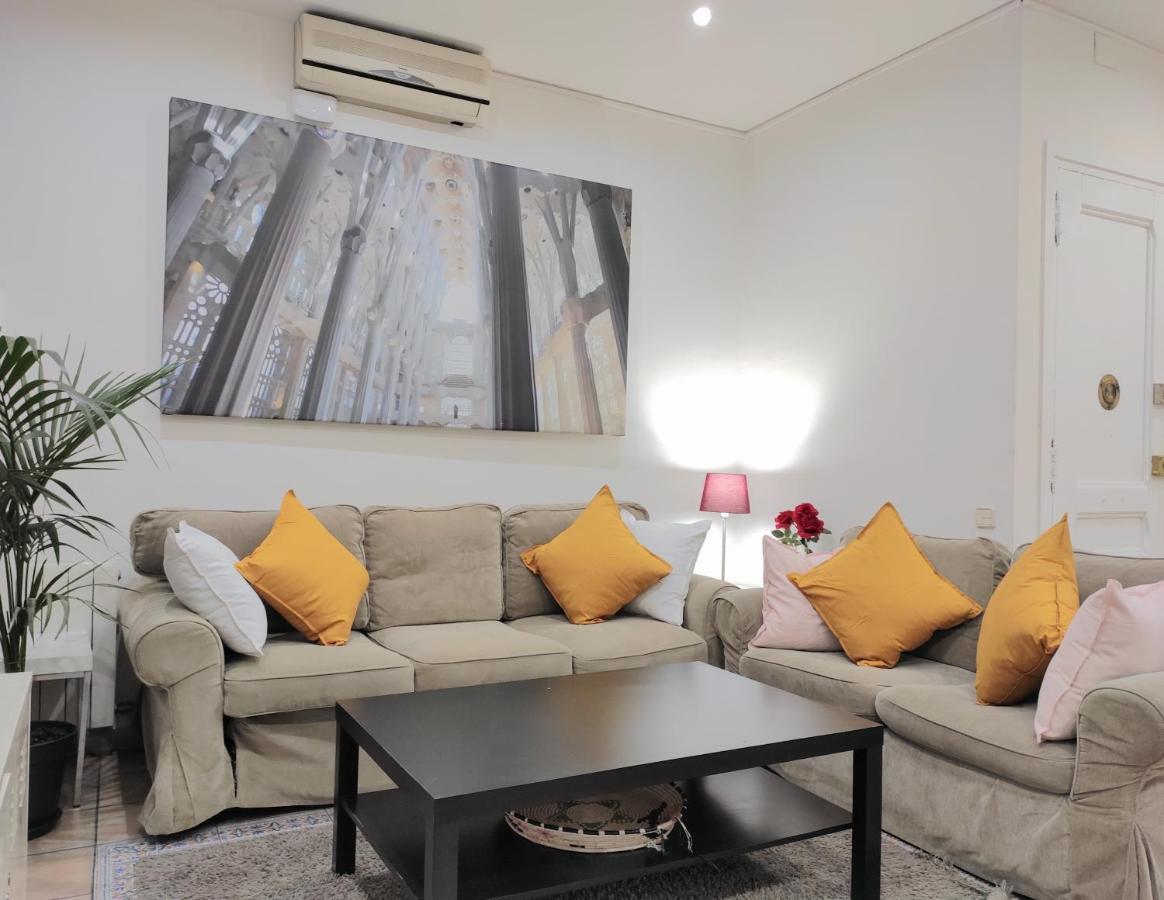 Espai Rocafort Apartamento