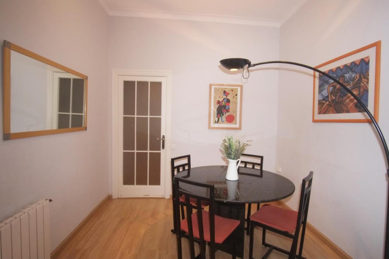 Apartamento Lovely At Park Güell Barcelona