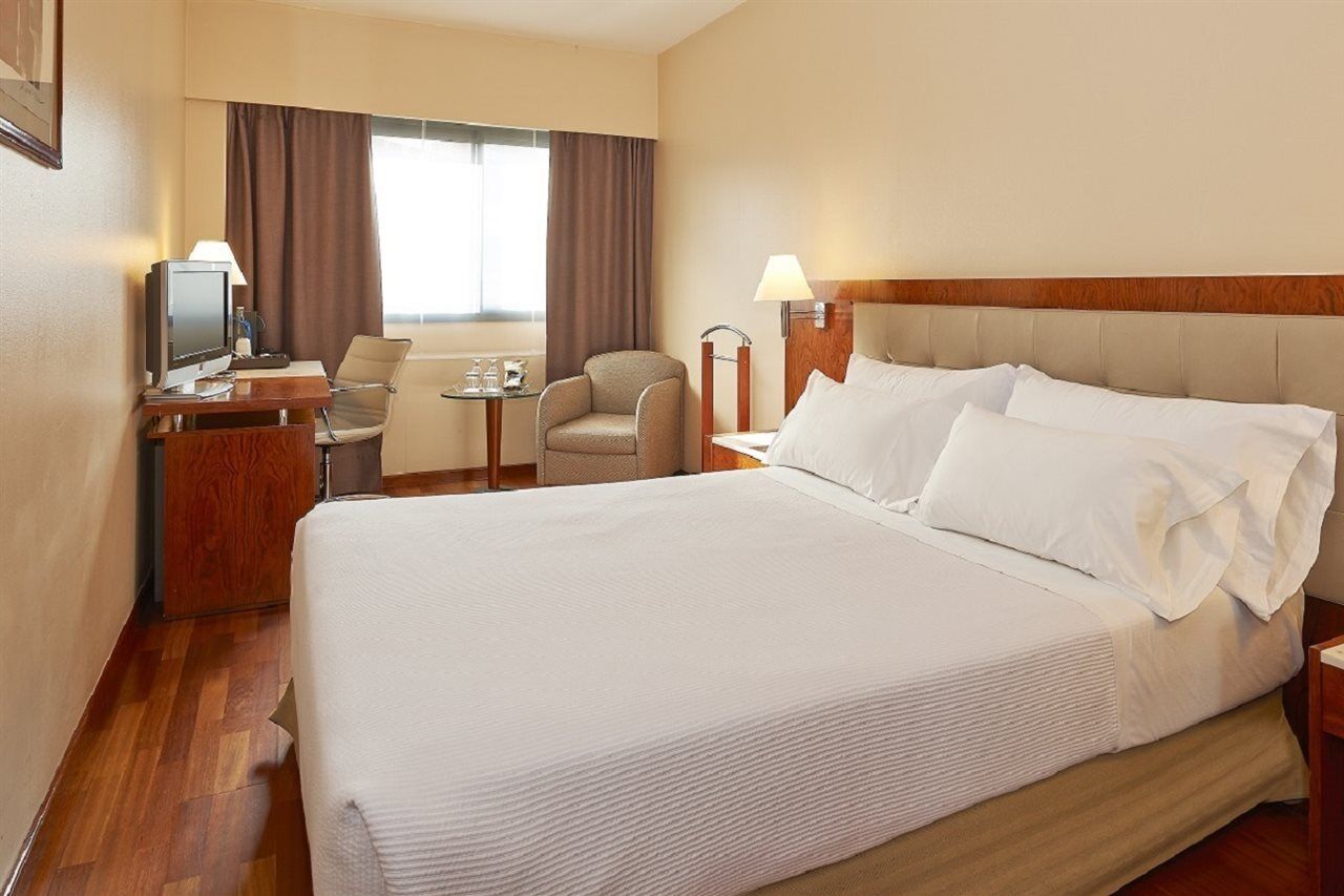 Nh Entenza Hotel