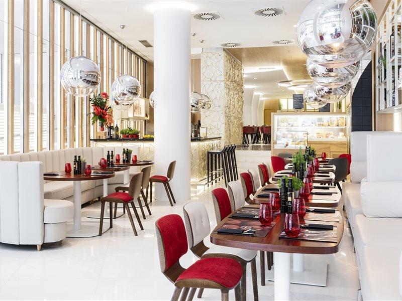 Hotel Nh Collection Gran Calderon 5*