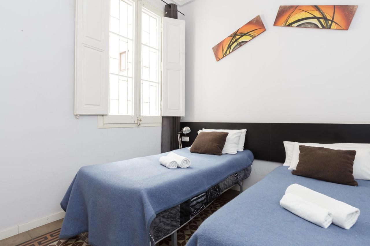Key Plaza Universidad - Gran Via Apartamento