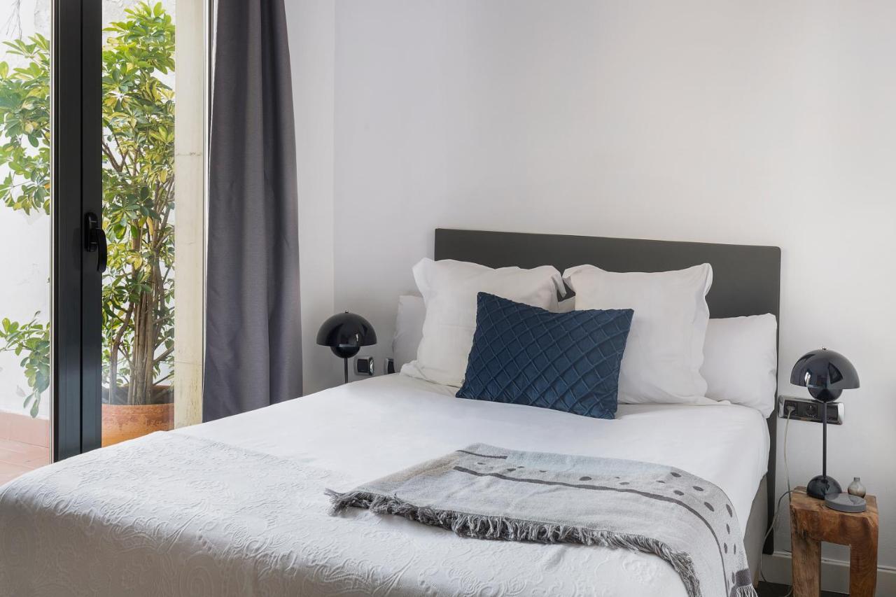 C211 Apartment