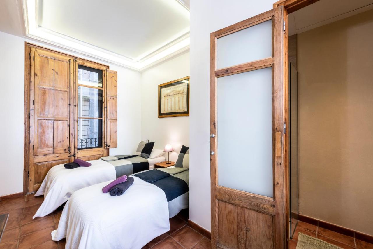 Vidre - Plaza Real Guest house 2*