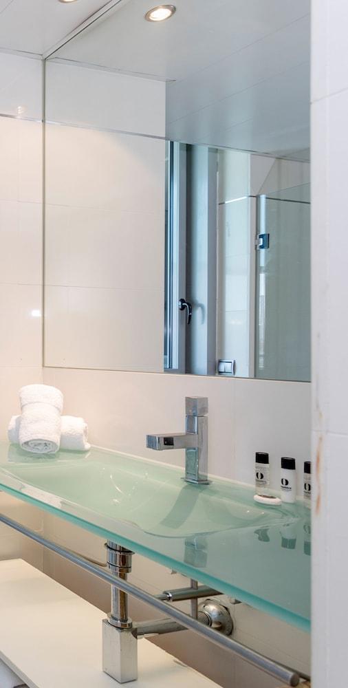 Unique Rentals-seafront Luxe Apartamento