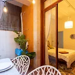 Gothic Apartments & Studio