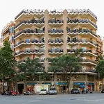 Barcelona Sagrada apartment - c Valencia 463