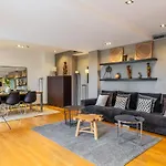 Lodging Apartments Beach Penthouse Near Center With Pool