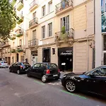 Stay U-Nique Apartments Sagues