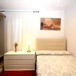 Rooms Corsega