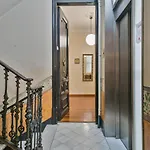 Aribau Apartment
