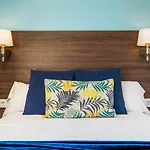 Kronos On The Beach Suite 3