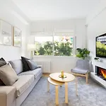 Suites Barcelona Park Gueell
