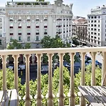Milton House Gran Via