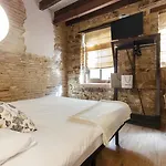 AinB Picasso-Corders Apartments
