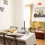 Lovely Apartment In Sagrada Familia