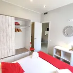 Fira Plaza España apartment
