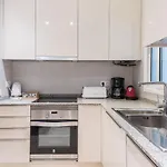 Spacious 3 Bed Apt In The Heart Of Sant Antoni