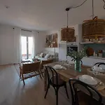 Friendly Rentals Gran Via